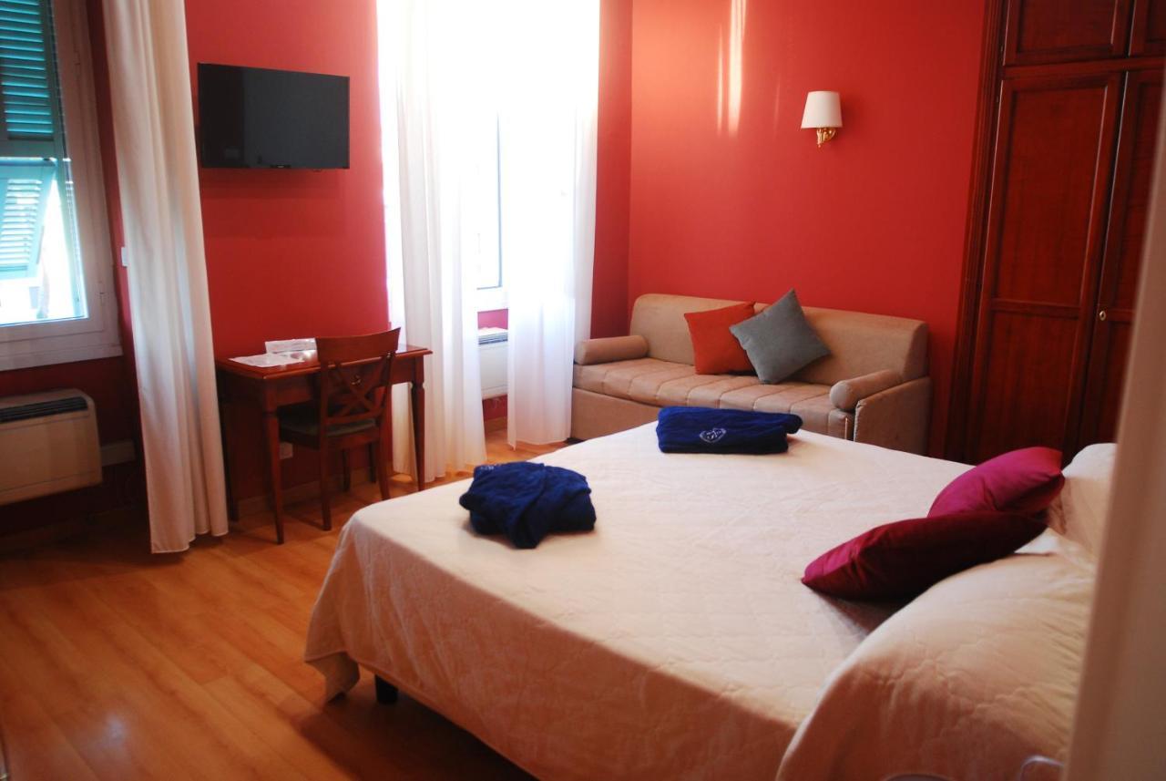 Hotel Villa Sophia ซานเรโม ภายนอก รูปภาพ